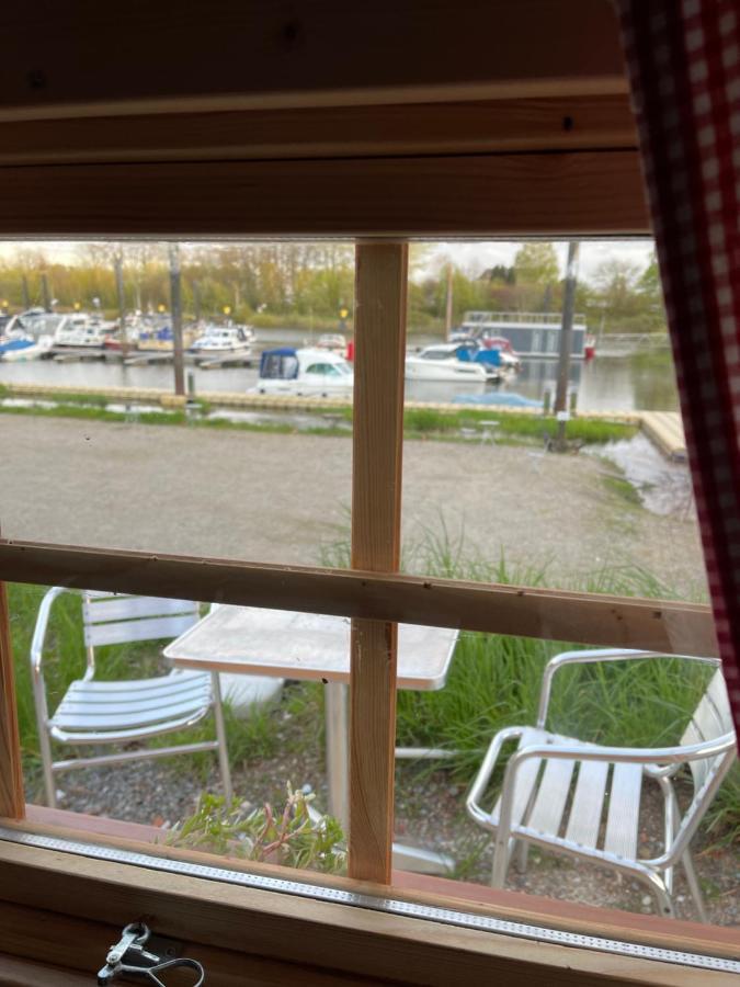 Grillkota Holzhuette Hotel Лауенбург Екстериор снимка