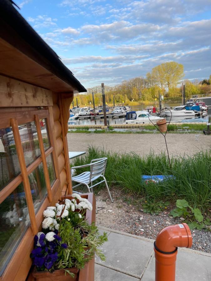 Grillkota Holzhuette Hotel Лауенбург Екстериор снимка
